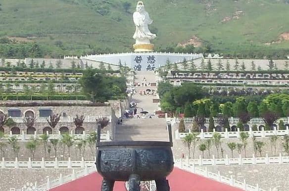 西安霸陵墓園有哪些名人