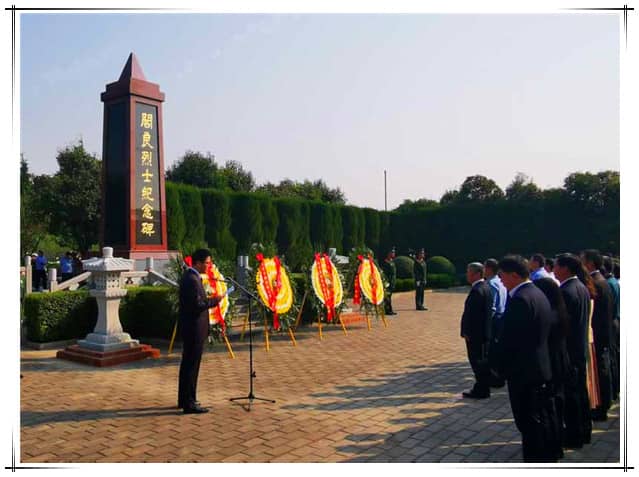 閻良漢皇樹葬墓園受華商報等媒體報道，引領(lǐng)綠色殯葬新風(fēng)尚