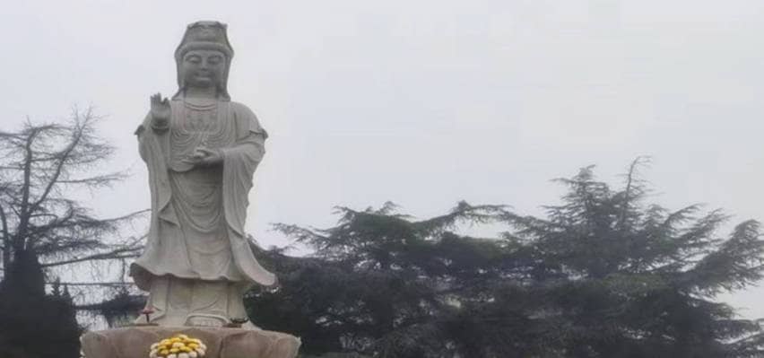西安鳳棲山南區(qū)墓園位置及交通指南，輕松抵達安息之地