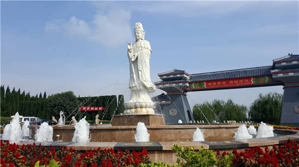 西咸新區(qū)仙樂苑:延伸服務(wù)與群眾需求滿足