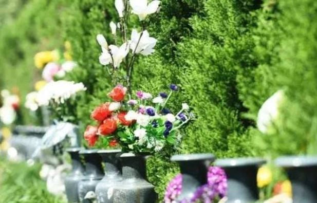 西安臨潼驪山墓園：坐落于曲江度假區(qū)的寧靜安息之地